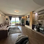 Villa Somlyo *
