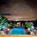 Somlyo Villa