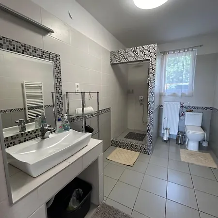 Somlyo Villa *